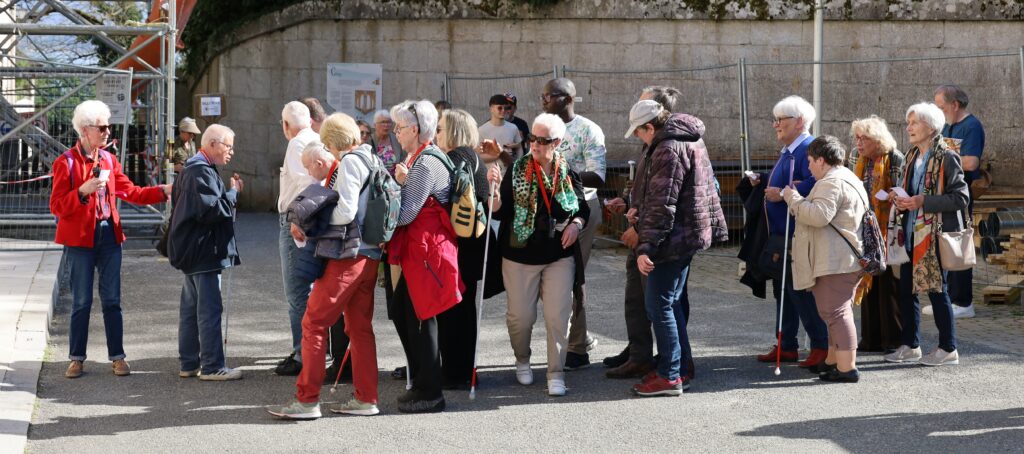Sortie avec les bénévoles et les déficients visuels